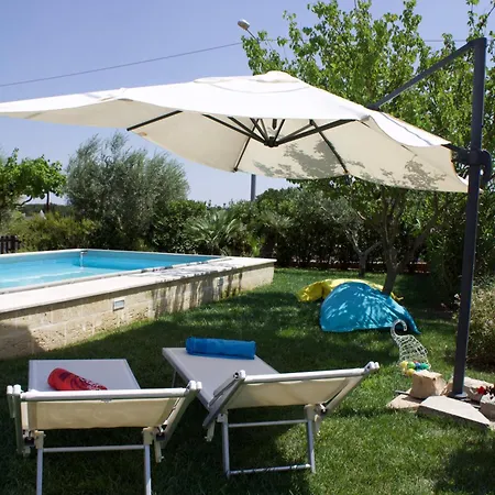La Cummersa All'ombra Dell'ulivo Holiday home Locorotondo
